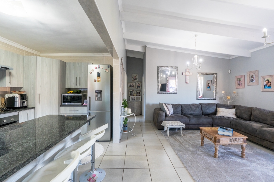 3 Bedroom Property for Sale in Island View Western Cape